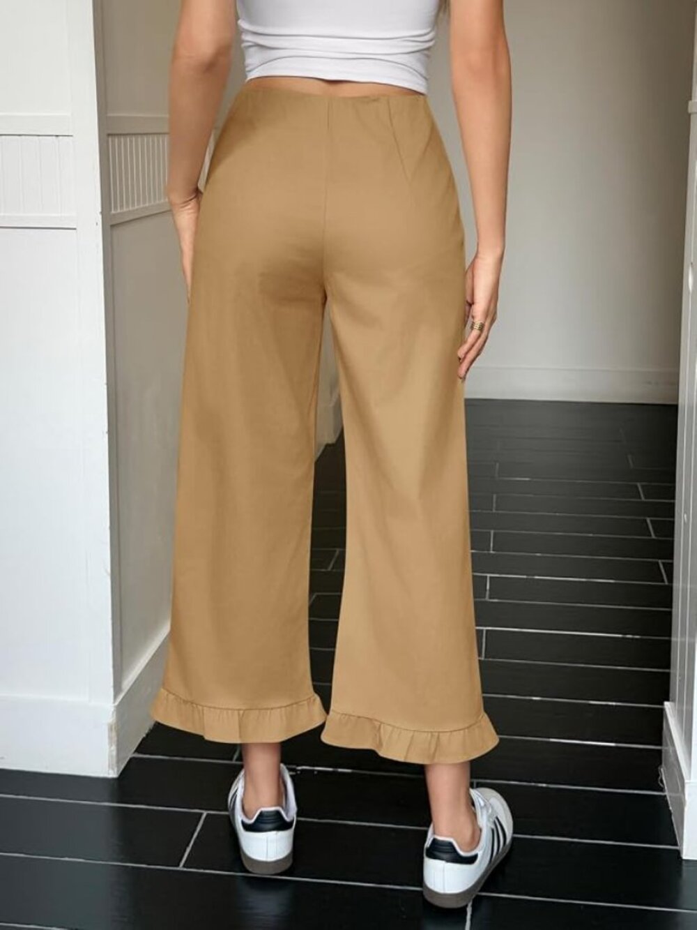 π€ NWT Cicy Bell Khaki Ruffle Hem Wide Leg Pants Size M - Picture 2 of 6